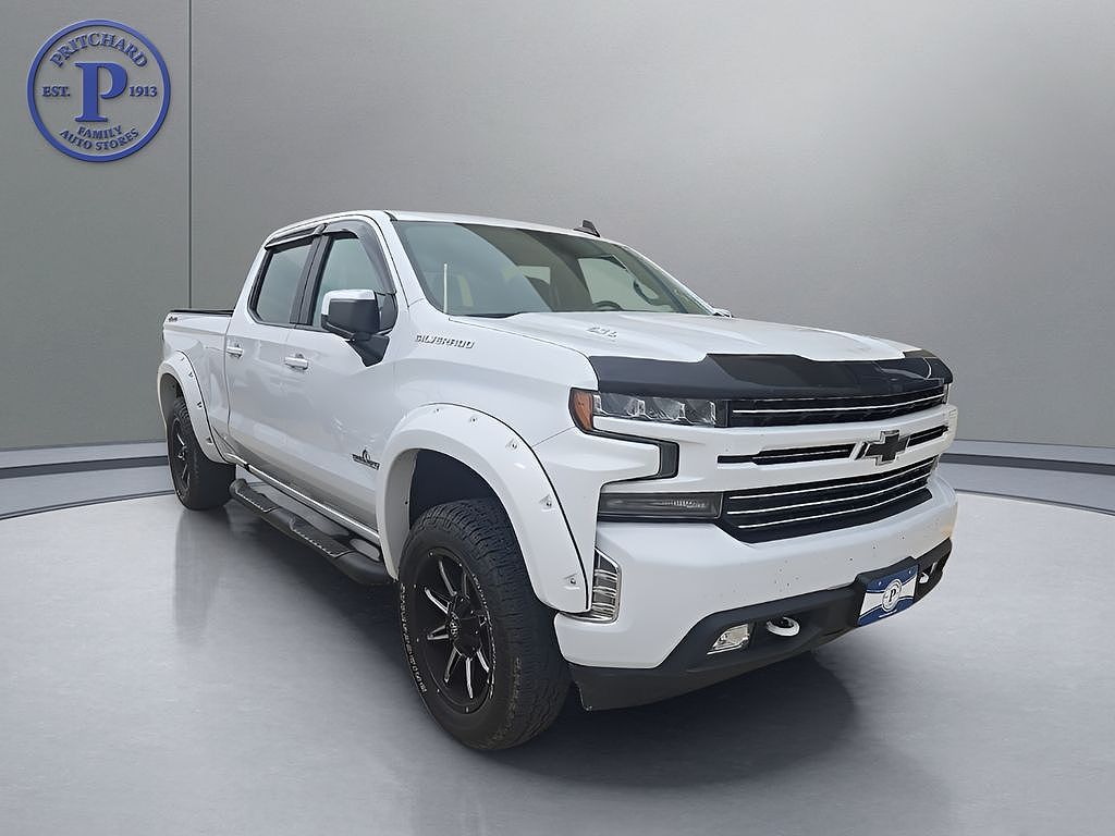 2019 RST in Summit White, 37,981 miles for sale in Clear Lake, IA