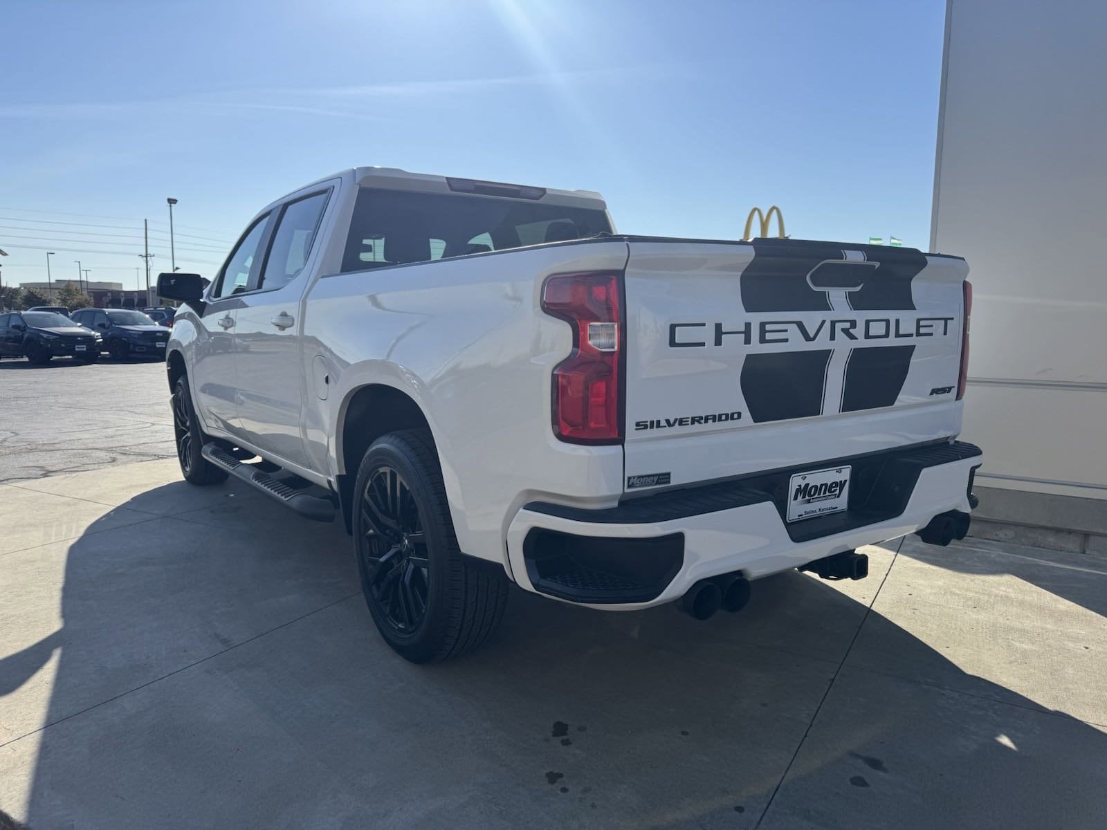 Vehicle Image 4 of 33 for 2020 Chevrolet Silverado 1500