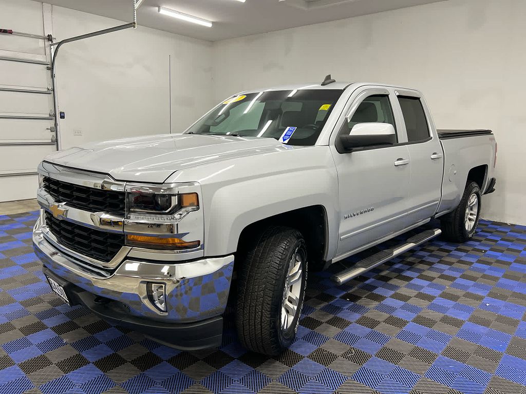 2017 Chevrolet Silverado 1500 LT 4WD Double Cab 143.5