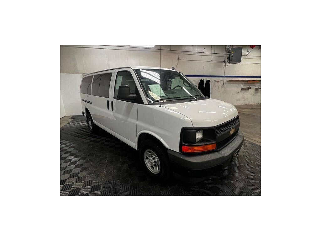 2017 Chevrolet Express 2500