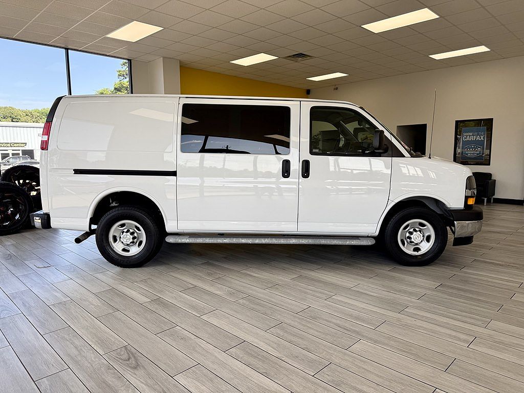 2018 Chevrolet Express 2500