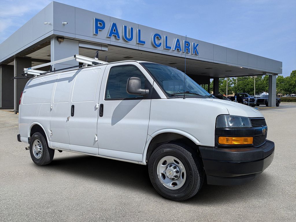 2023 Chevrolet Express 2500