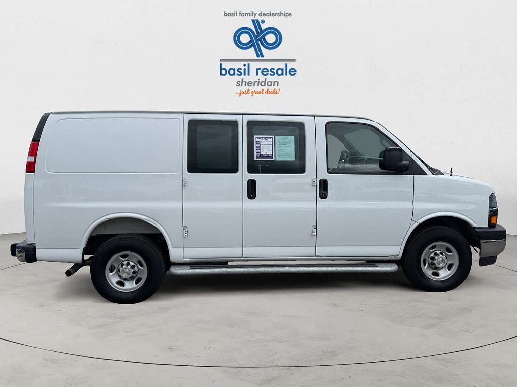 2025 Chevrolet Express 2500