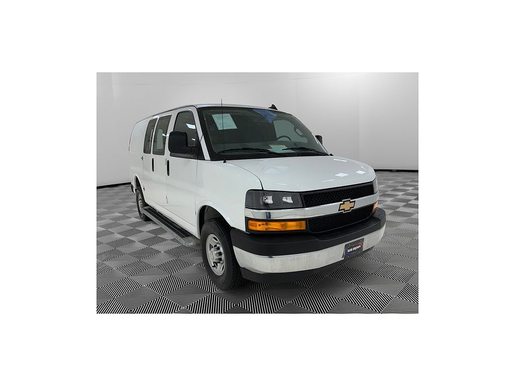 2024 Chevrolet Express 2500