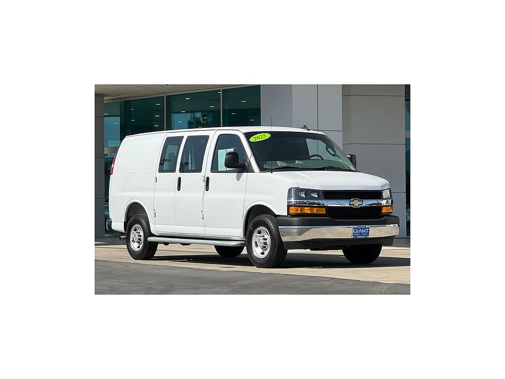 2025 Chevrolet Express 2500