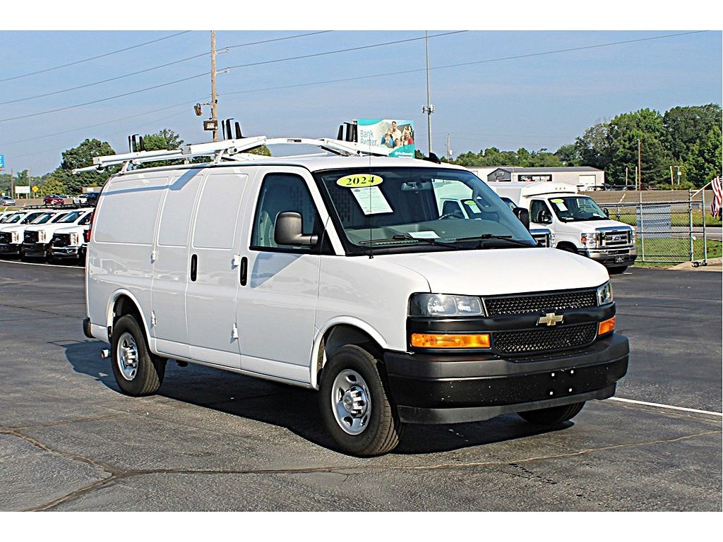 2024 Chevrolet Express 2500