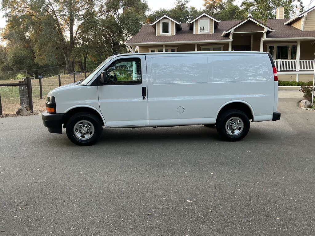 2023 Chevrolet Express 2500