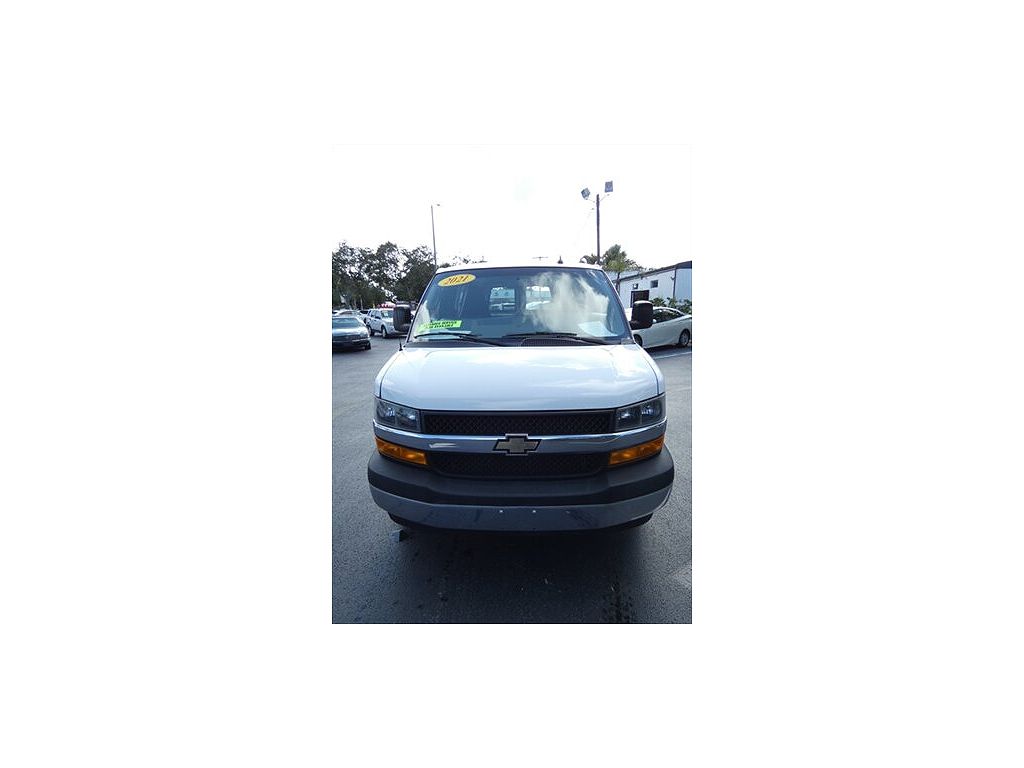 2021 Chevrolet Express 2500