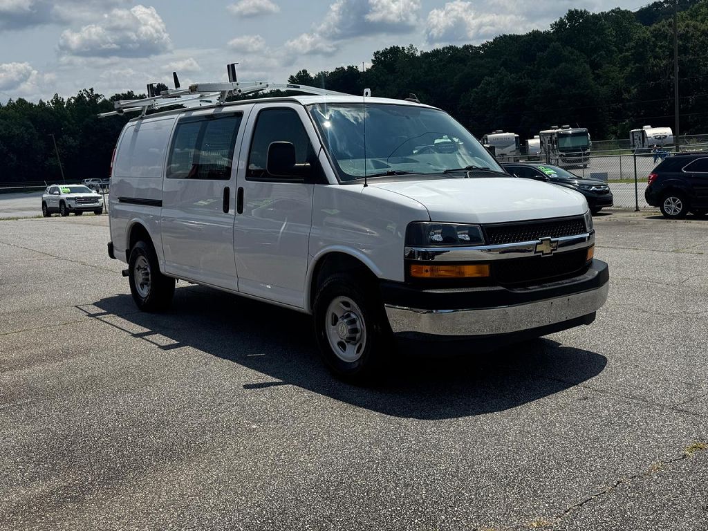 2021 Chevrolet Express 2500