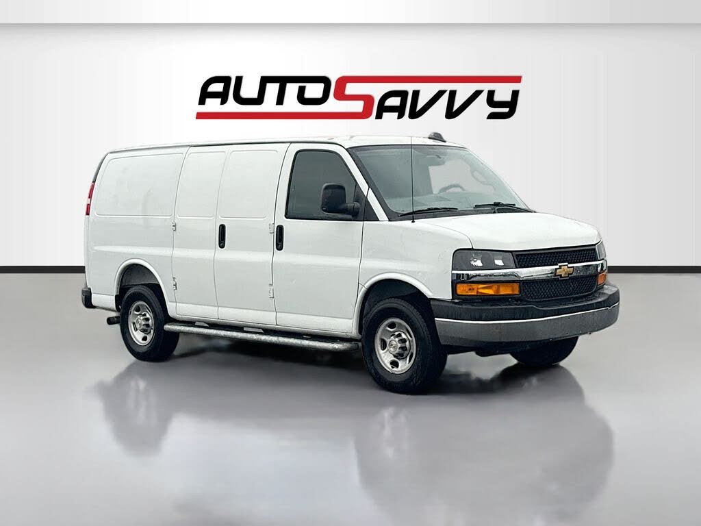 2025 Chevrolet Express 2500