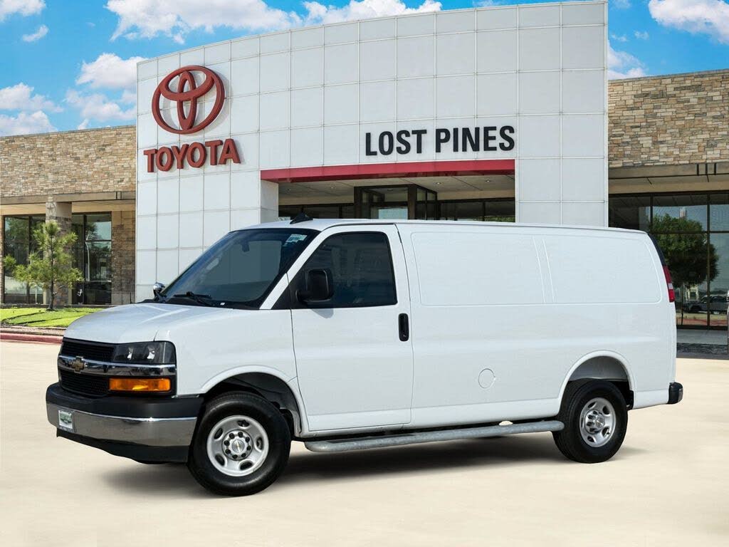 2025 Chevrolet Express 2500