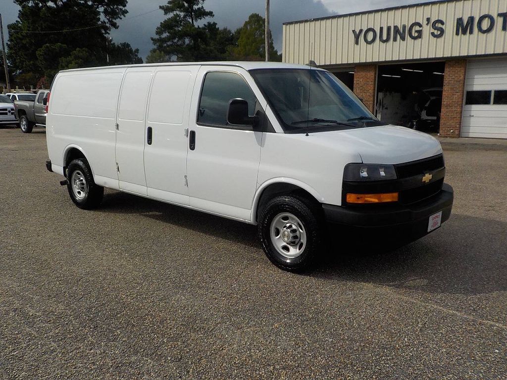 2020 Chevrolet Express 2500