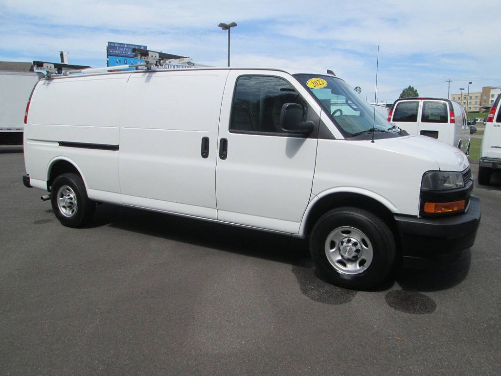 2023 Chevrolet Express 2500