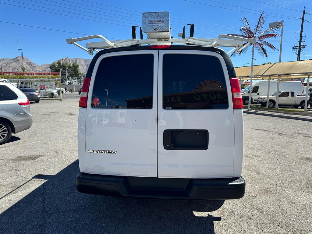 2019 Chevrolet Express 2500