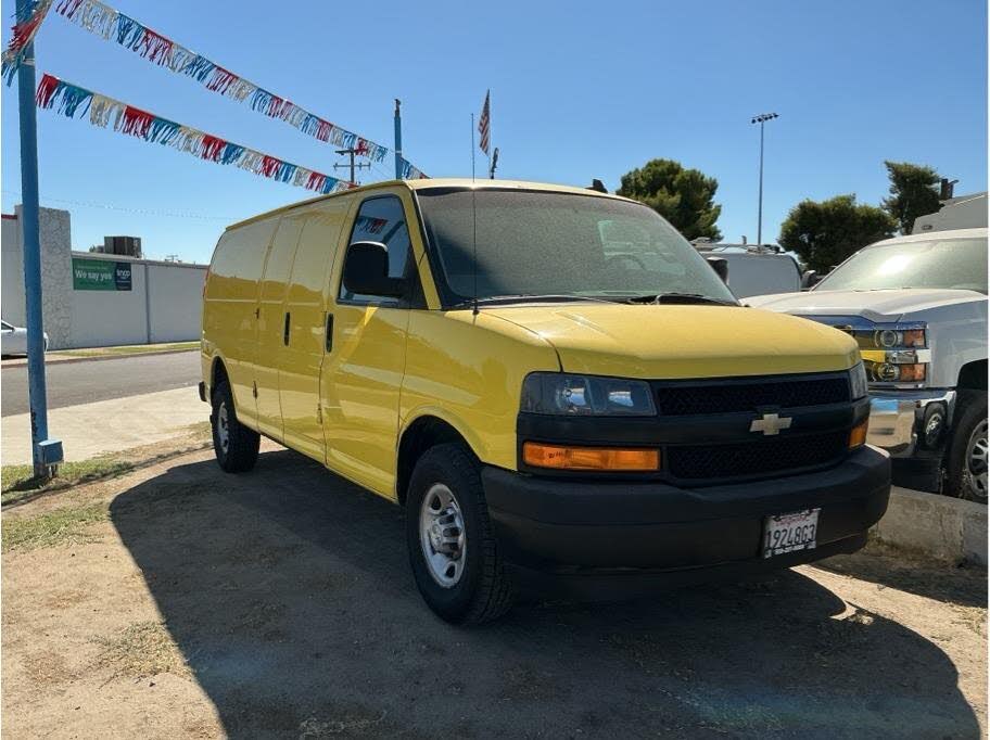 2021 Chevrolet Express 2500