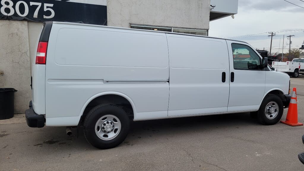 2017 Chevrolet Express 3500