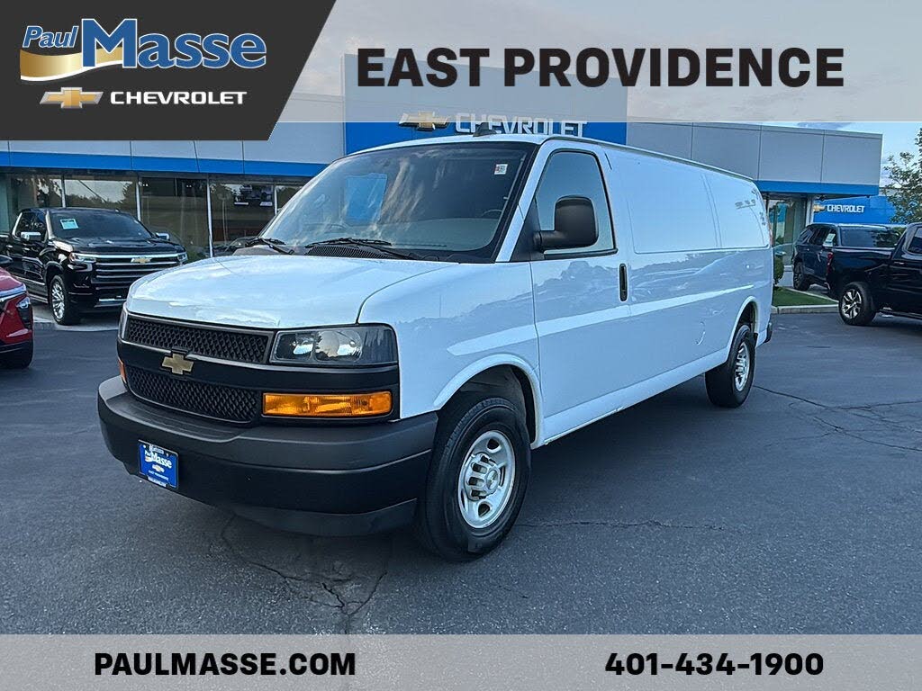 2022 Chevrolet Express 3500