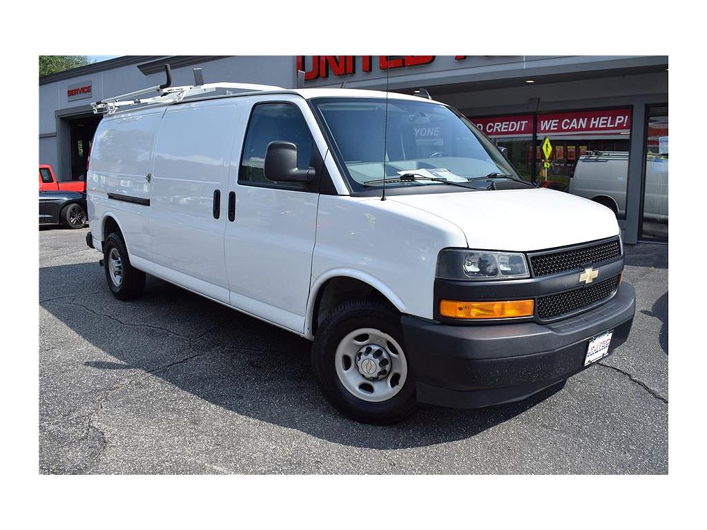 2022 Chevrolet Express 3500
