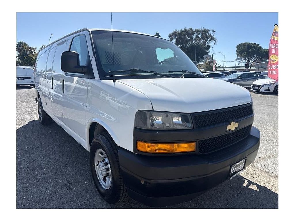 2020 Chevrolet Express 3500