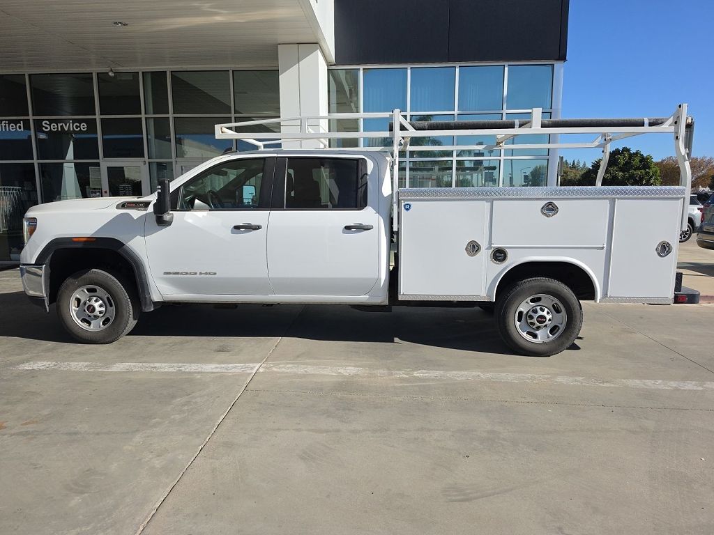 2022 GMC Sierra 2500HD Pro