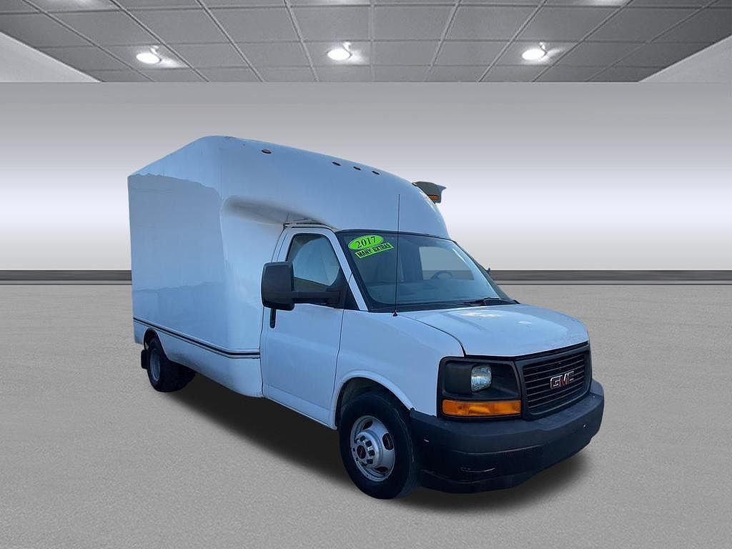 2017 GMC Savana 3500