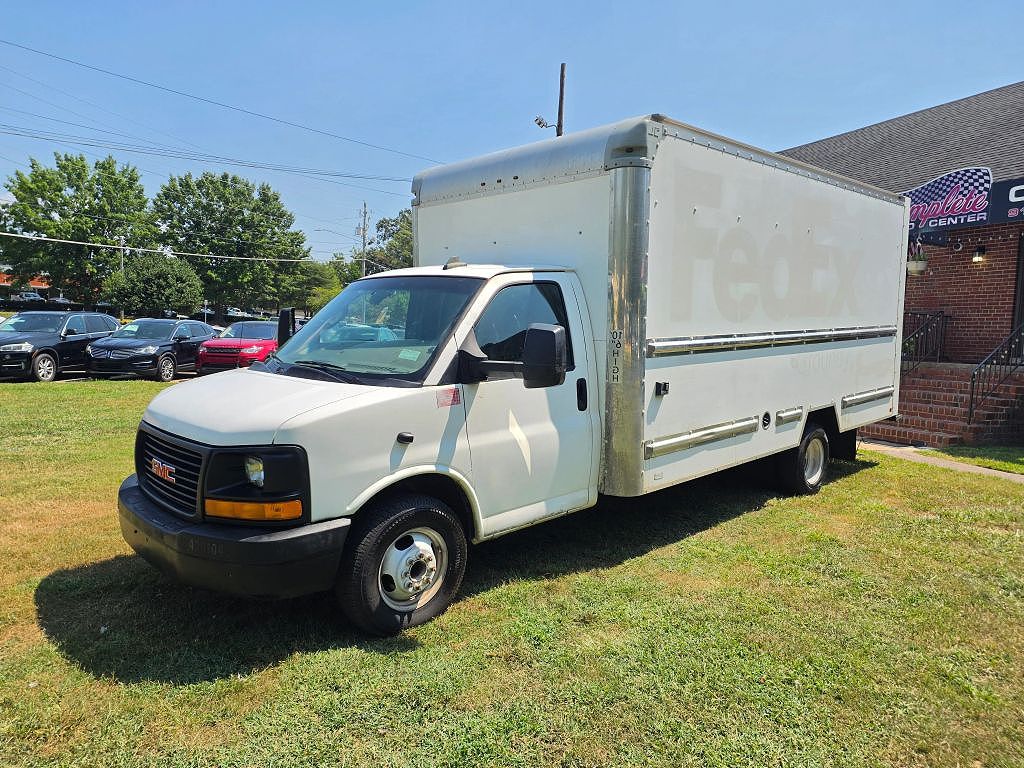 2016 GMC Savana 3500