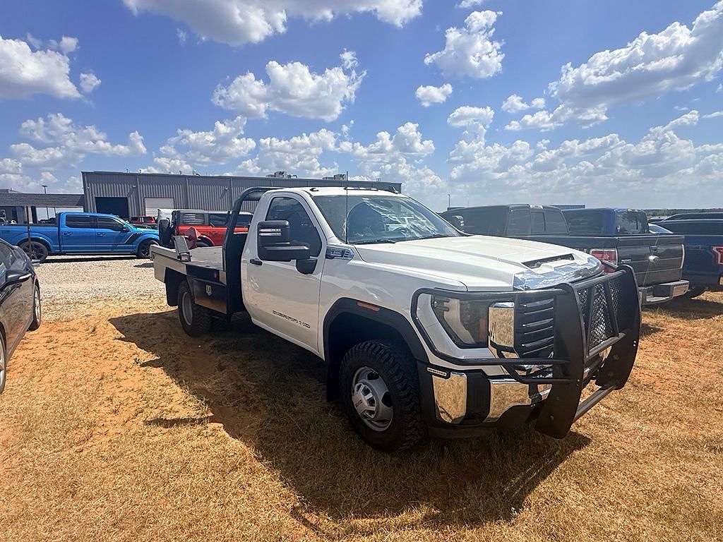 2024 GMC Sierra 3500HD Pro
