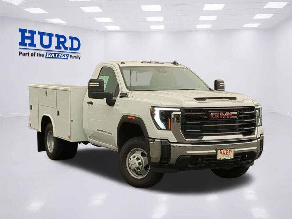 2025 GMC Sierra 3500 Pro