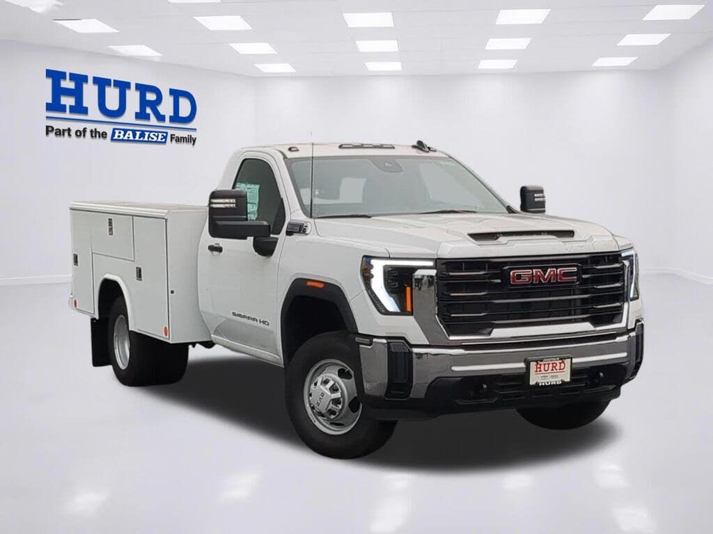 2025 GMC Sierra 3500 Pro