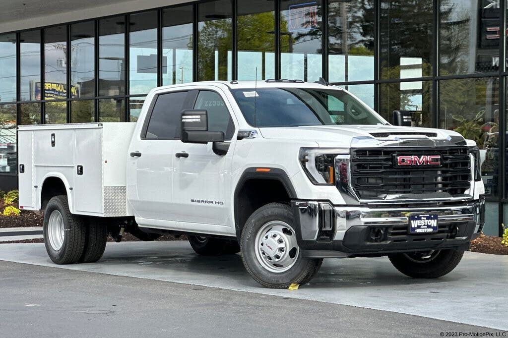 2024 GMC Sierra 3500HD Pro