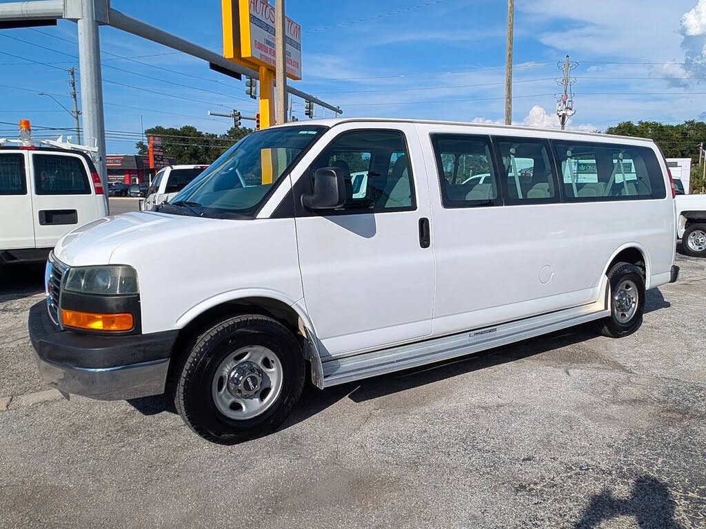 2006 GMC Savana LS 3500