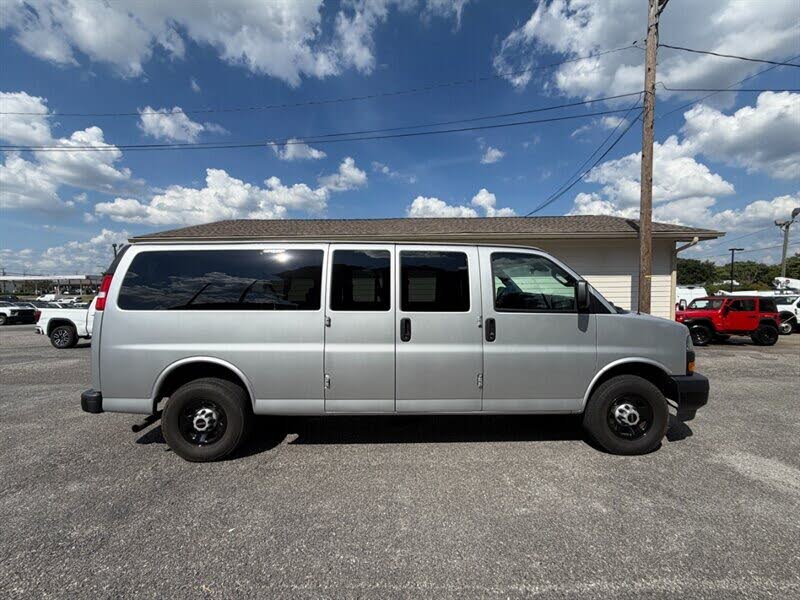 2024 GMC Savana LS 3500