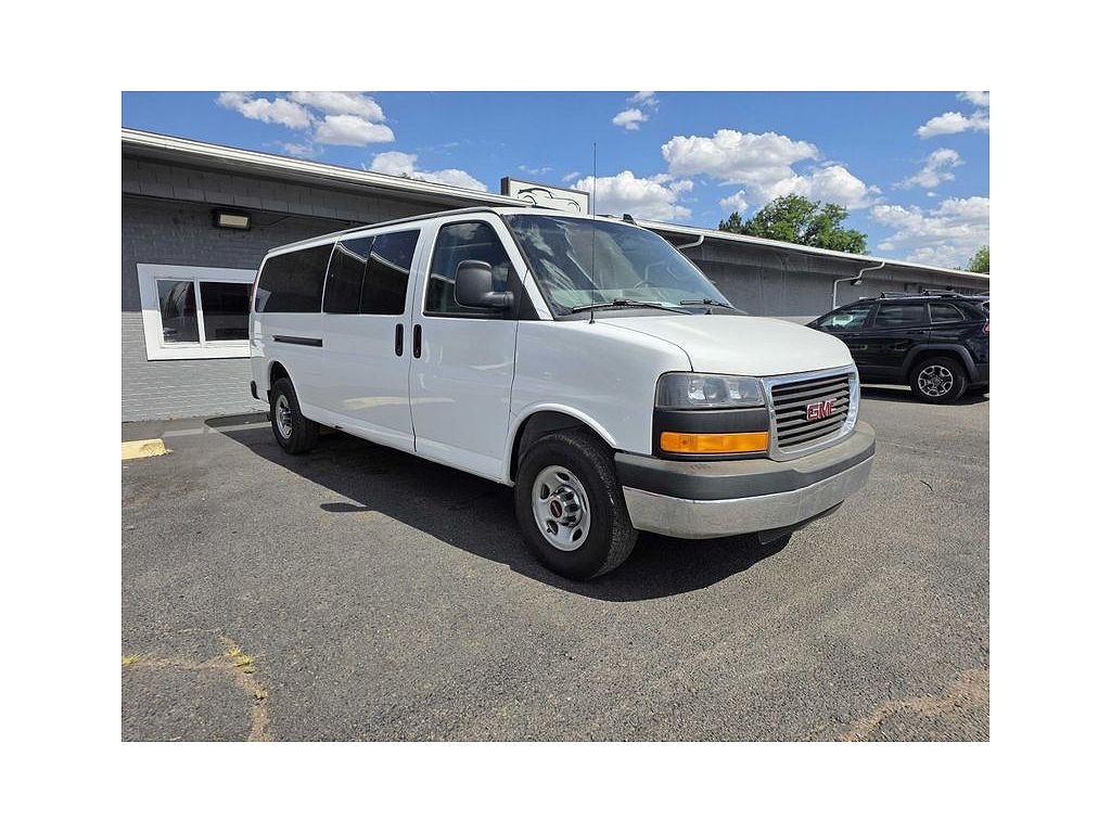 2016 GMC Savana LT 3500