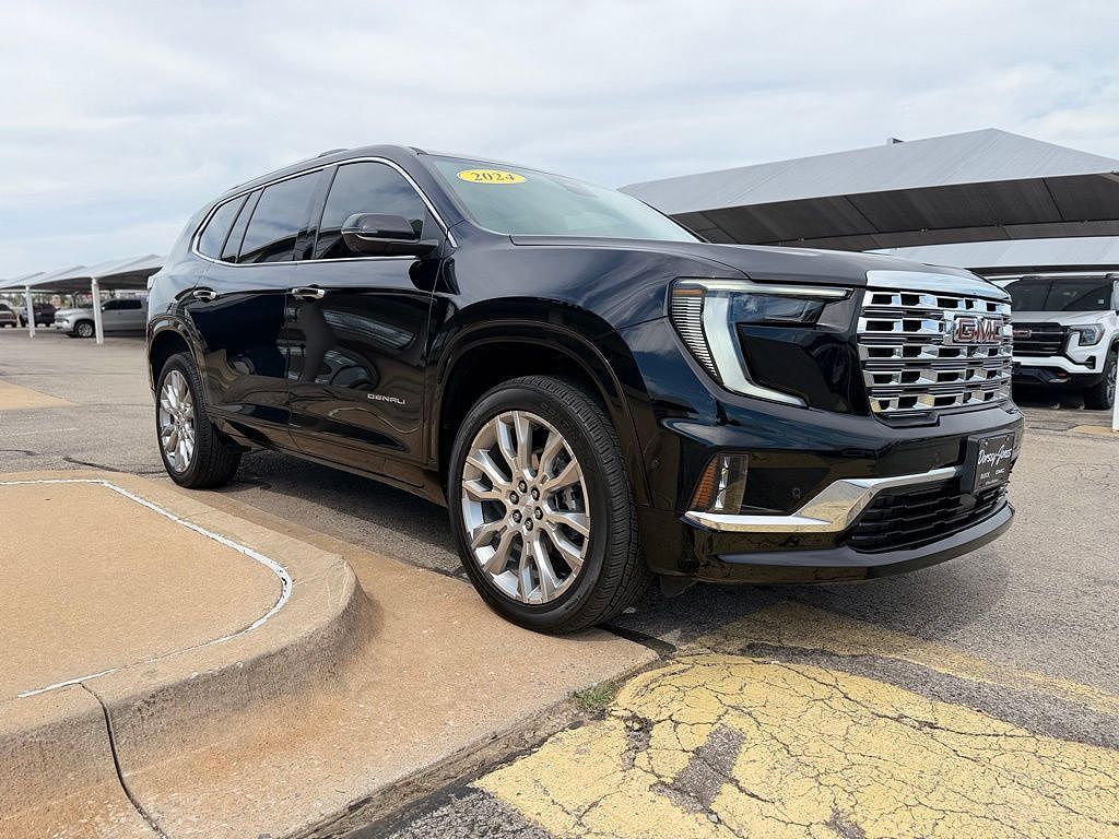 2024 GMC Acadia Denali