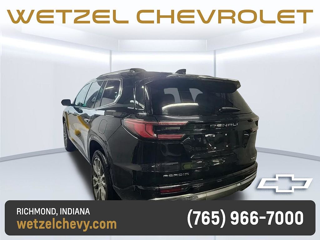 2024 GMC Acadia Denali
