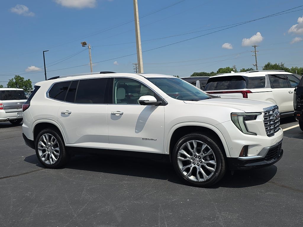 2024 GMC Acadia Denali