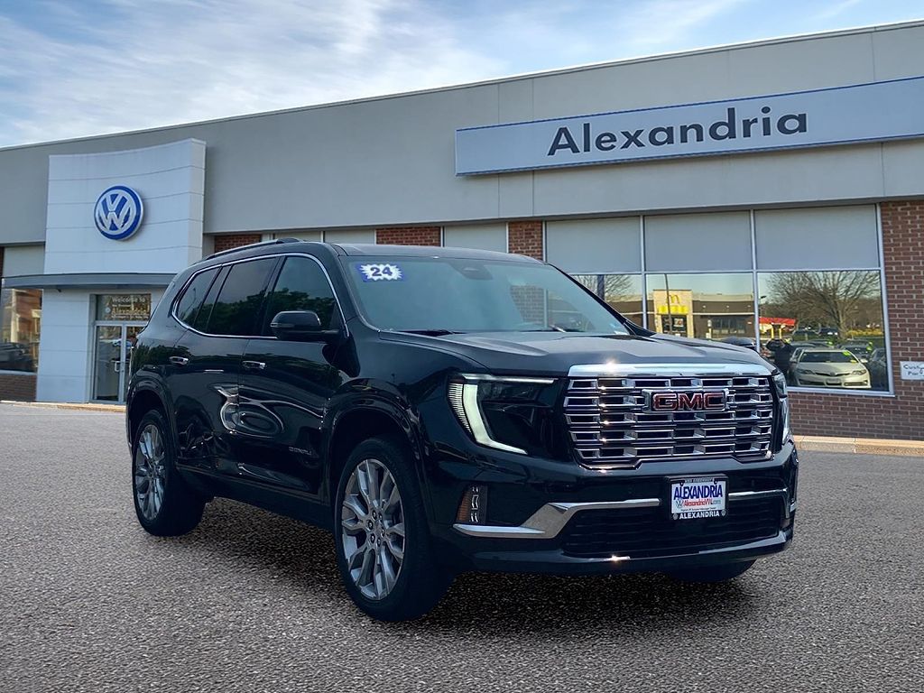 2024 GMC Acadia Denali