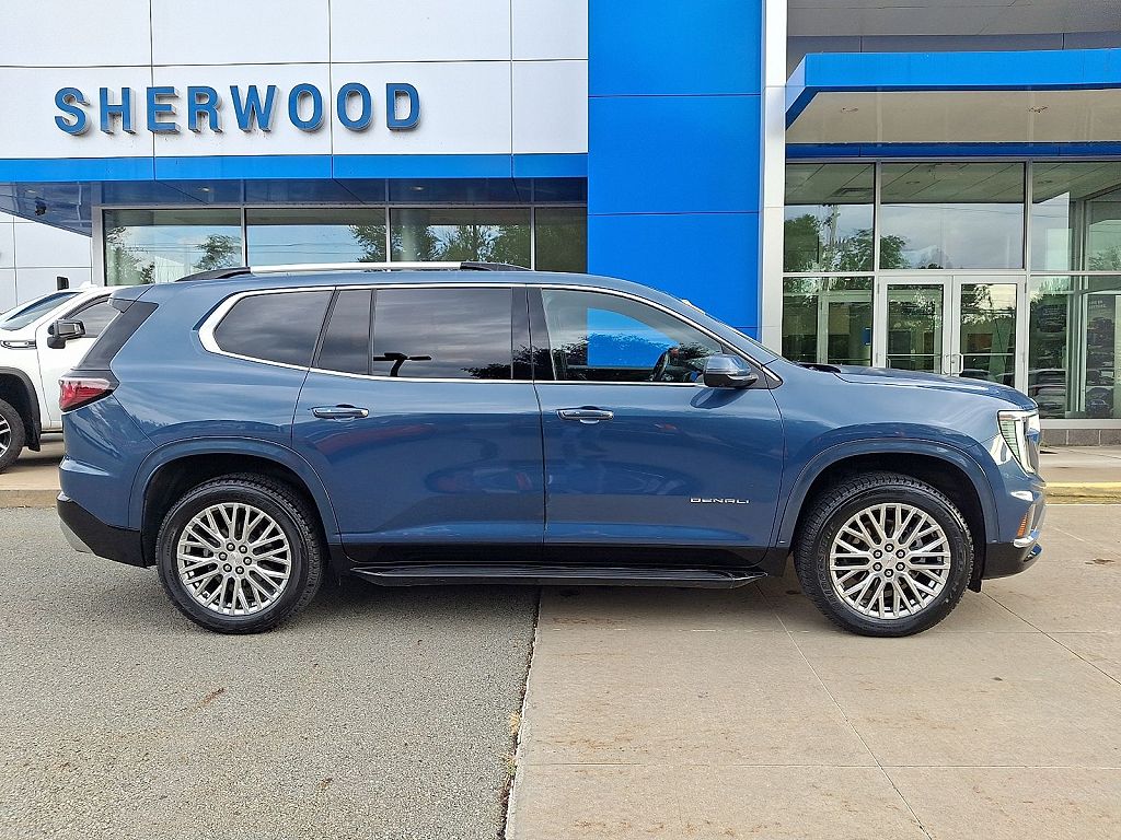 2024 GMC Acadia Denali