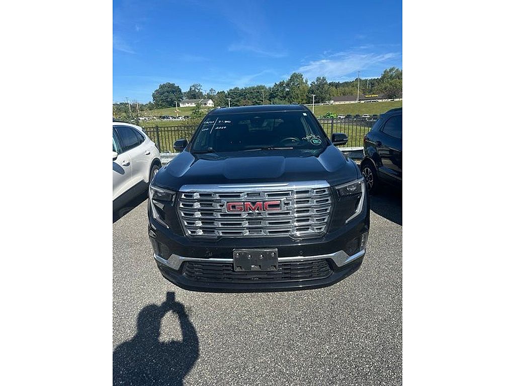 2024 GMC Acadia AWD Denali