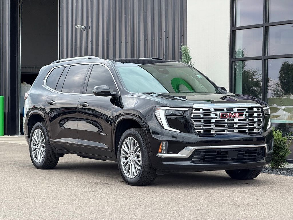2025 GMC Acadia Denali