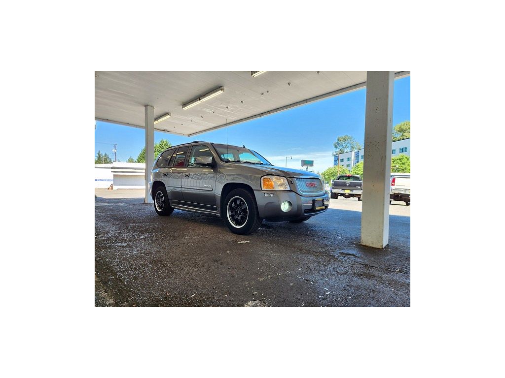 2009 GMC Envoy Denali