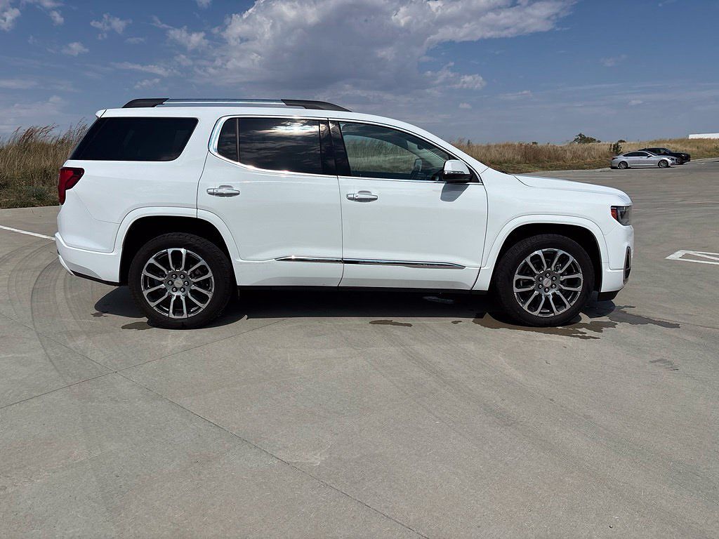 2021 GMC Acadia Denali