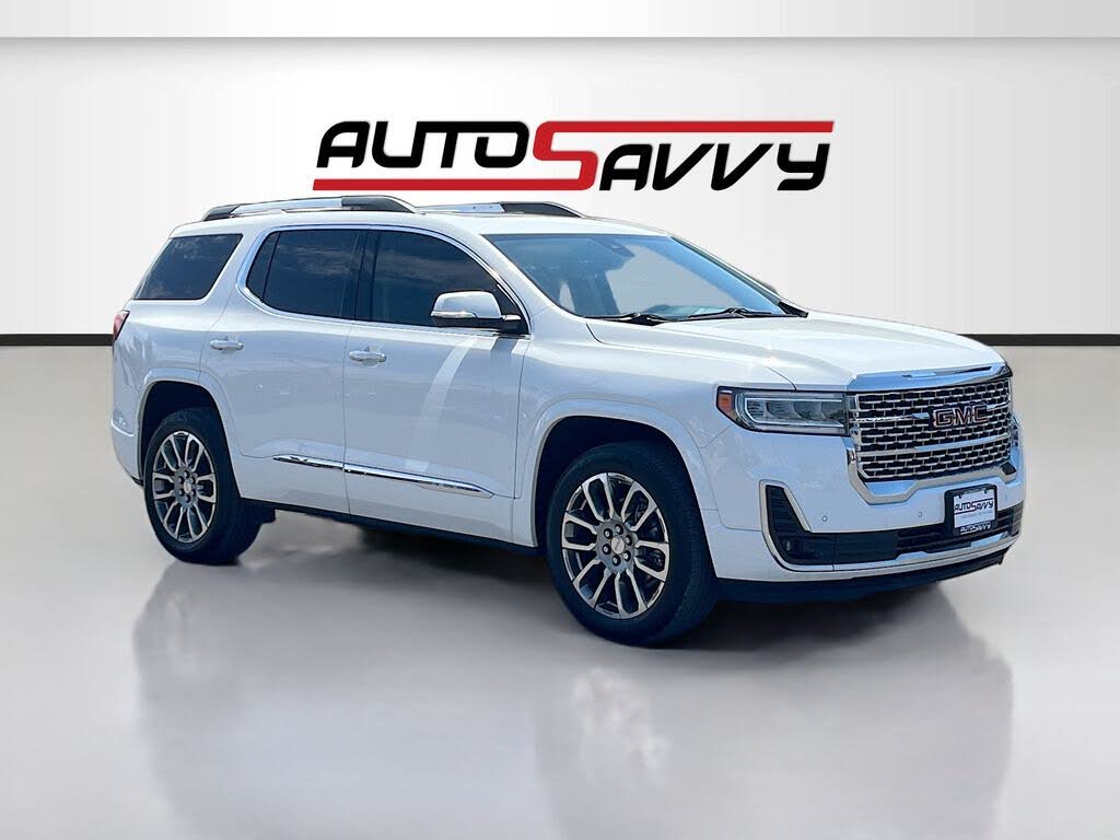 2023 GMC Acadia Denali