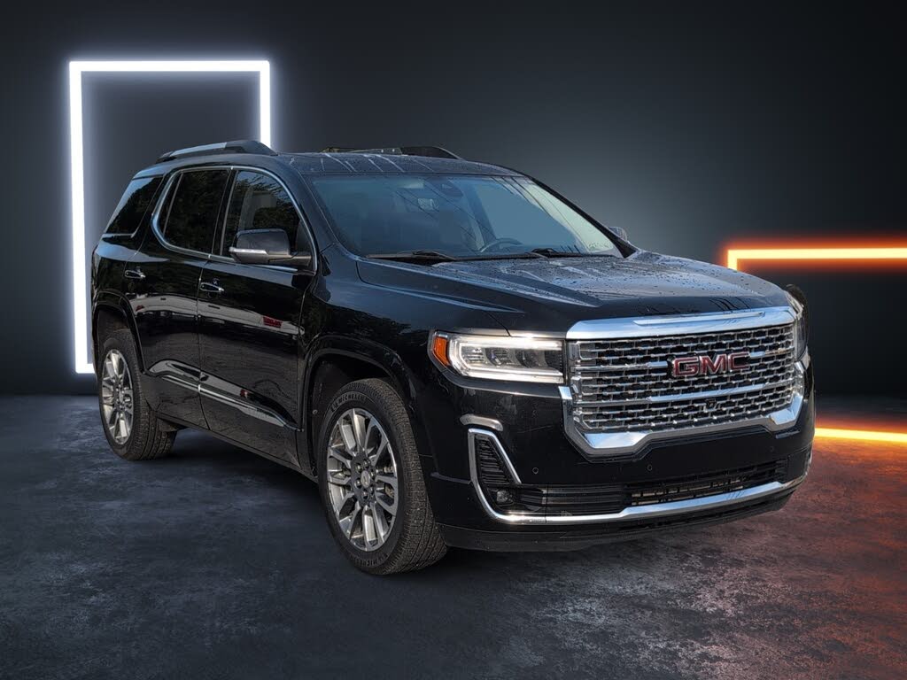 2022 GMC Acadia Denali