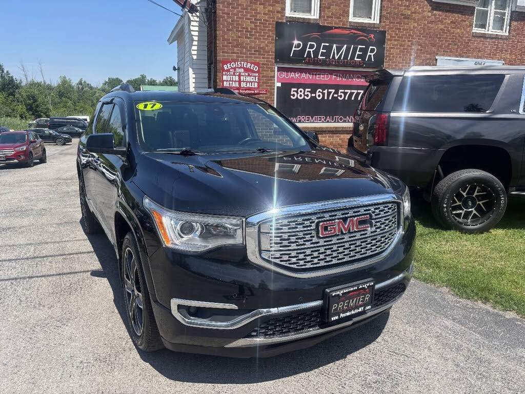 2017 GMC Acadia Denali