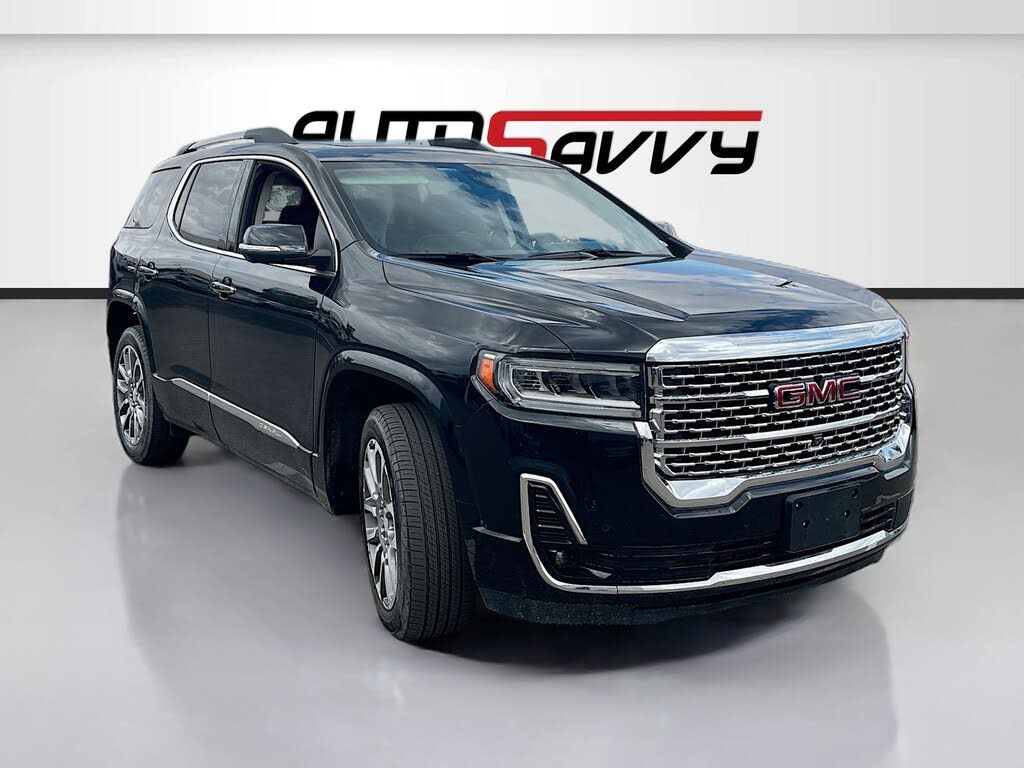 2023 GMC Acadia Denali