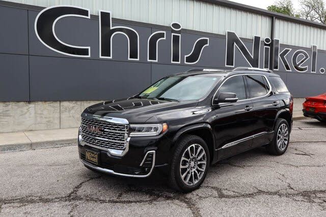2023 GMC Acadia Denali