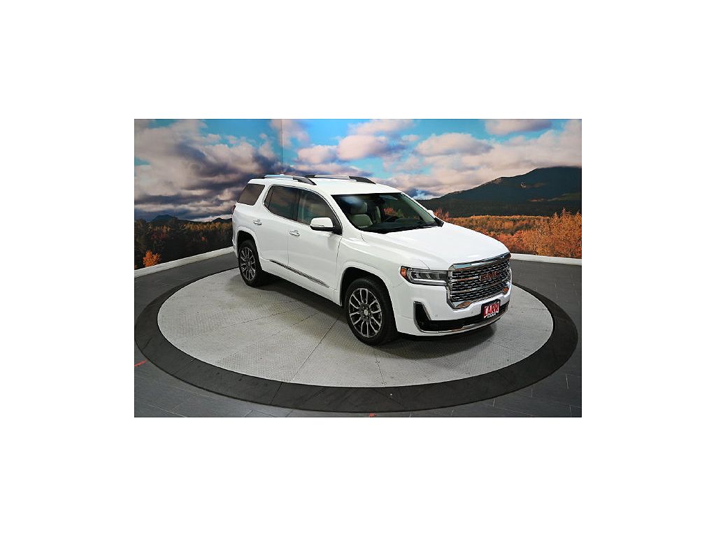 2023 GMC Acadia Denali