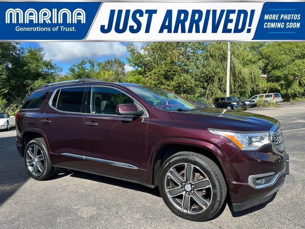 2017 GMC Acadia Denali