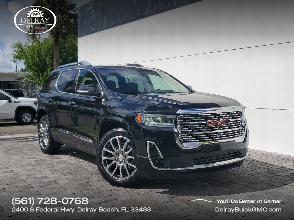 2023 GMC Acadia Denali